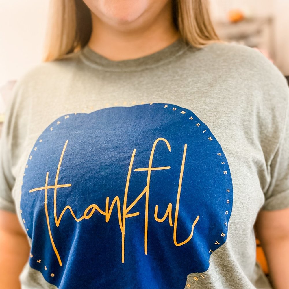 Thankful Tee - Picture 3 of 7